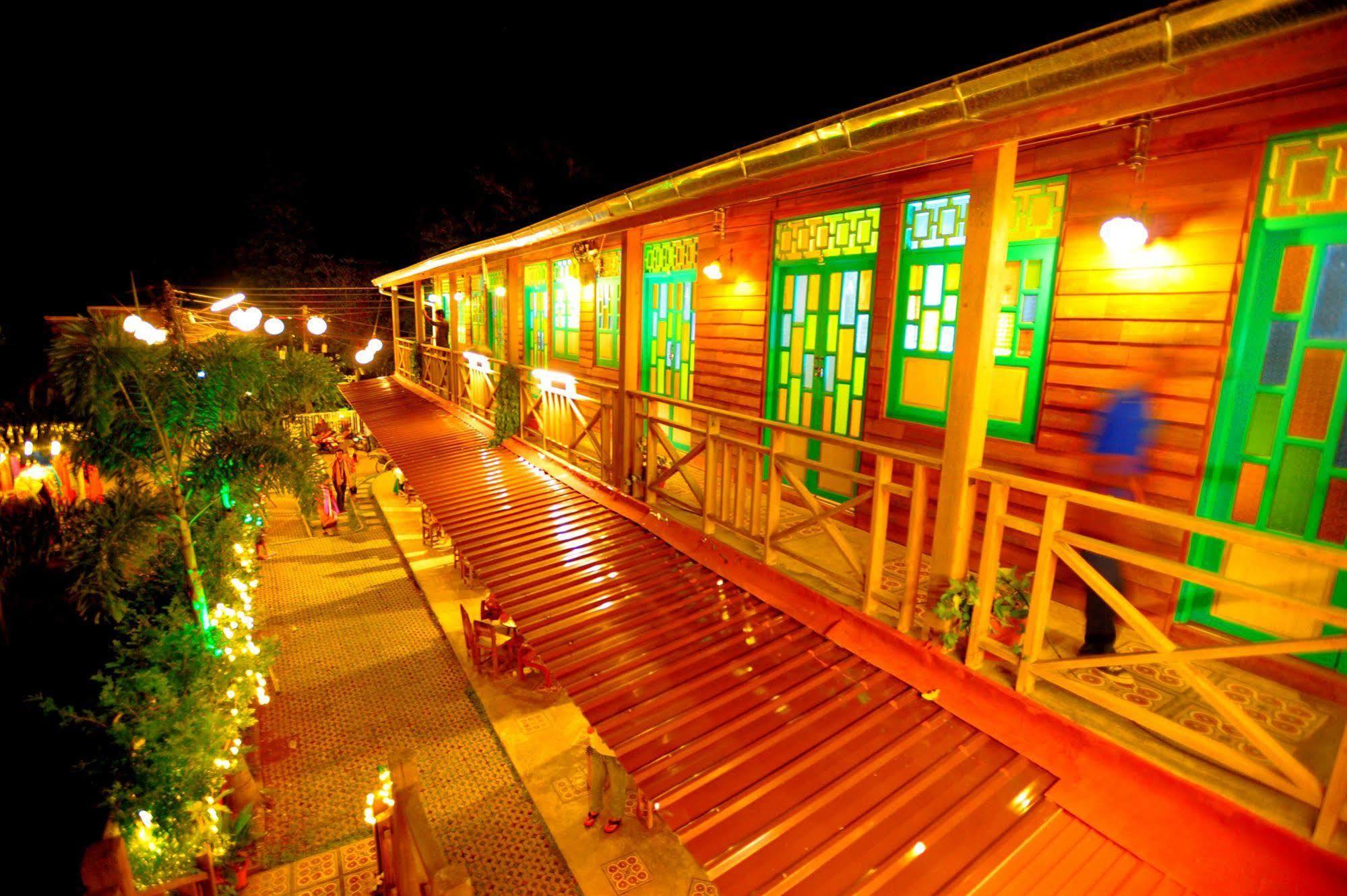 Huan Saran Hostel Pai Εξωτερικό φωτογραφία